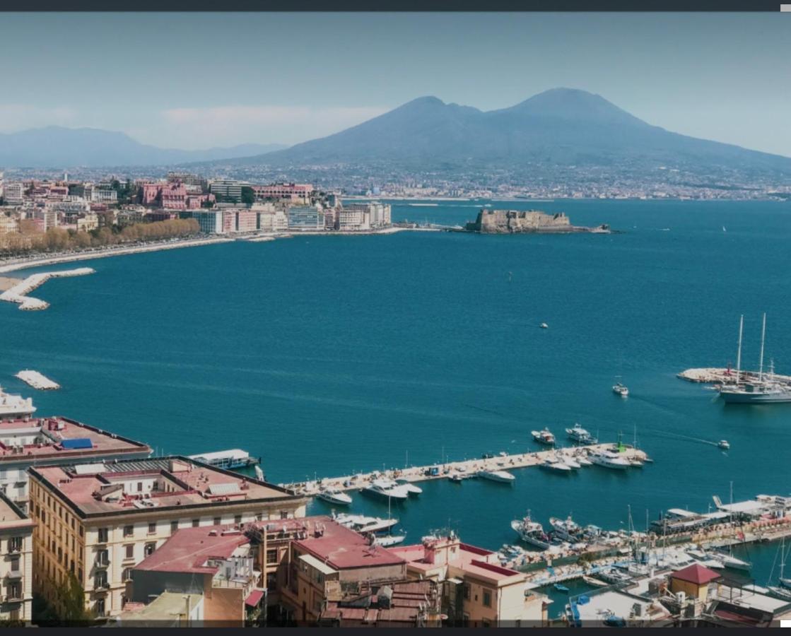 Bed and Breakfast Bernini 20 à Naples Extérieur photo